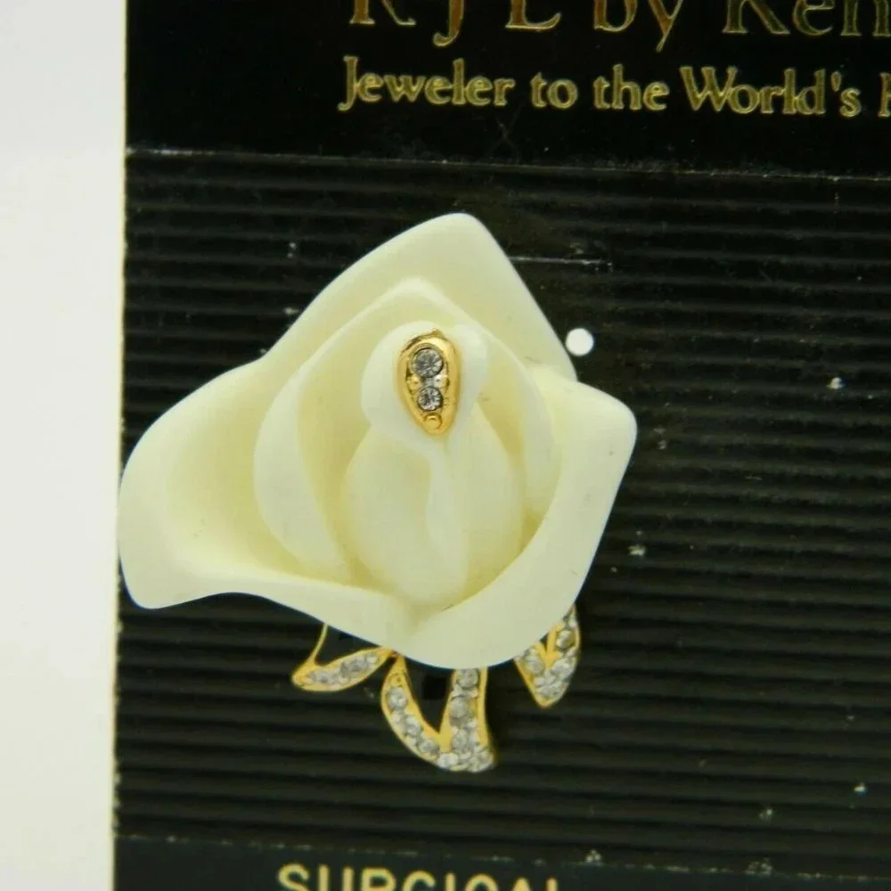 Beige Lucite Rose Flower Enamel Rhinestones Post - Picture 2 of 4